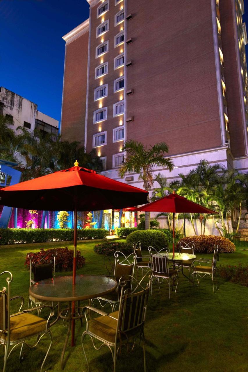Hualien Charming City Hotel Ngoại thất bức ảnh