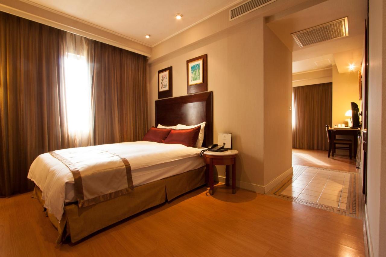 Hualien Charming City Hotel Ngoại thất bức ảnh